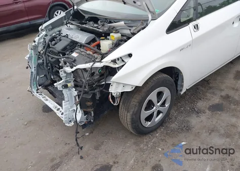 2014 Toyota Prius Three z USA, uszkodzony, nr VIN JTDKN3DU5E1754960